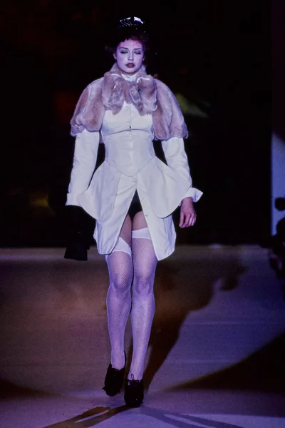 Look 57